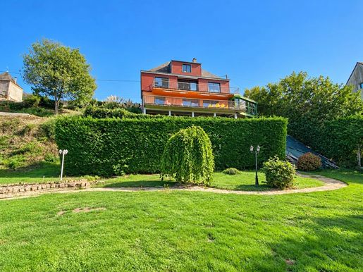 Maison 8 pièces 236 m² · à Angers · 236 m² · 498 000 €