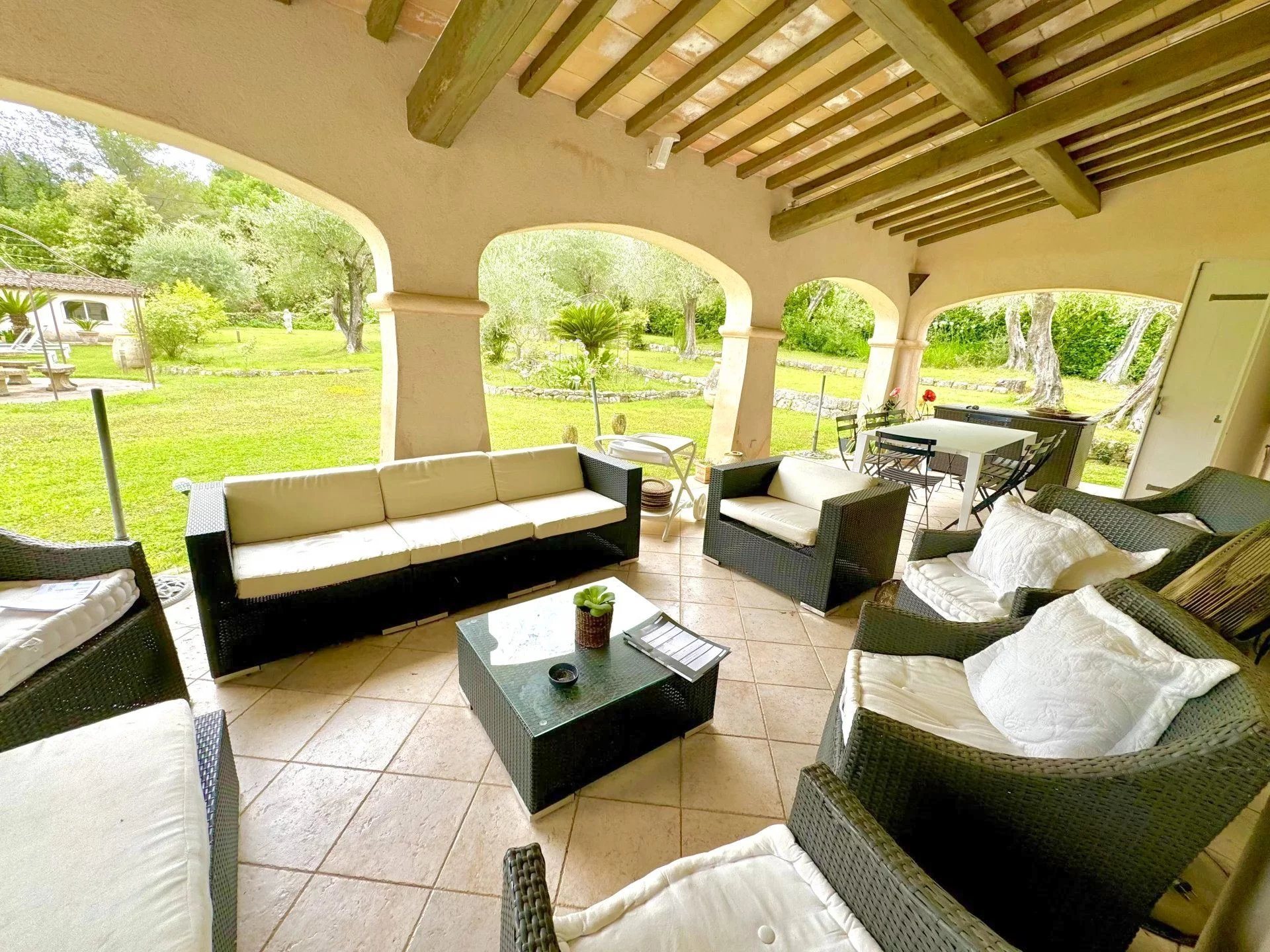 Maison à vendre, 280m², Spéracèdes