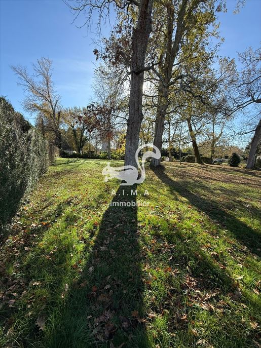 Terrain 1225 m² · à Mios · 1 225 m² · 179 350 €