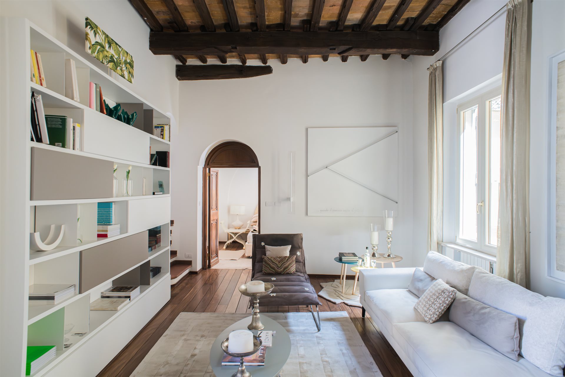 Luxury Apartment In Breathtaking Location In The Heart Of Rome