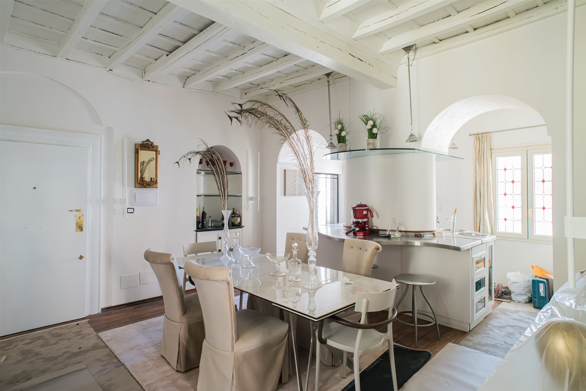 Luxury Apartment In Breathtaking Location In The Heart Of Rome