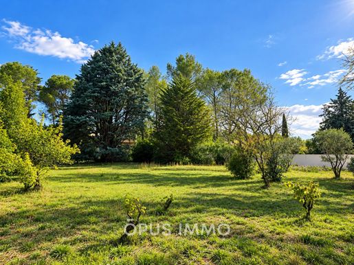 Terrain 1019 m² · à Saint-Clément-de-Rivière · 434 000 €