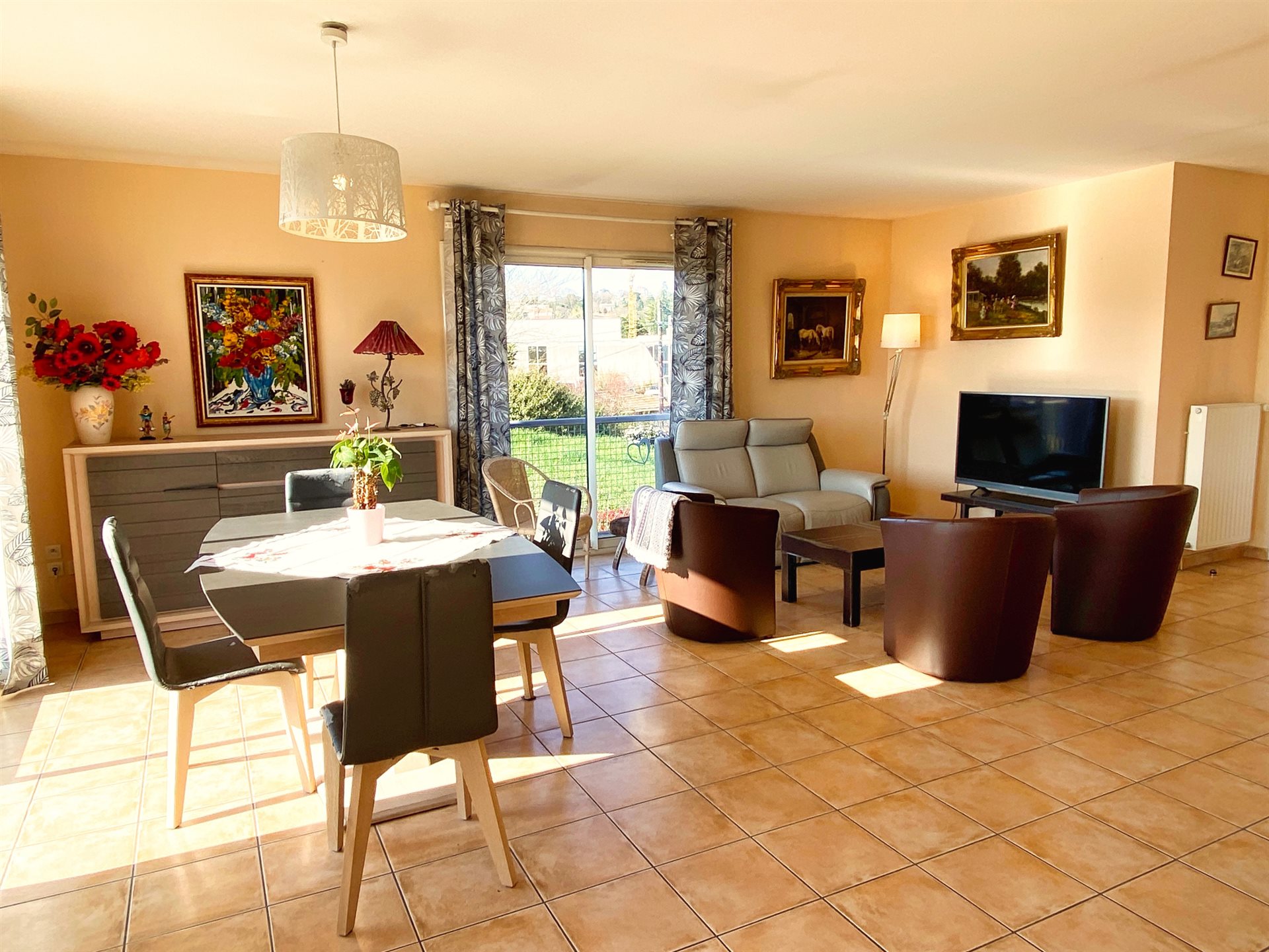 Appartement à vendre, 89m², Aubenas