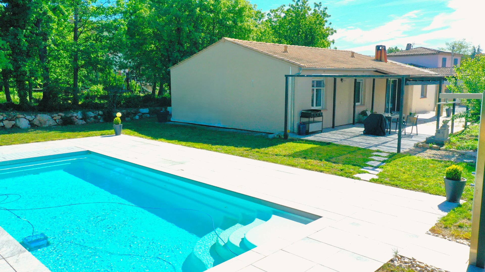 Maison à vendre, 120m², Saint-Cézaire-sur-Siagne