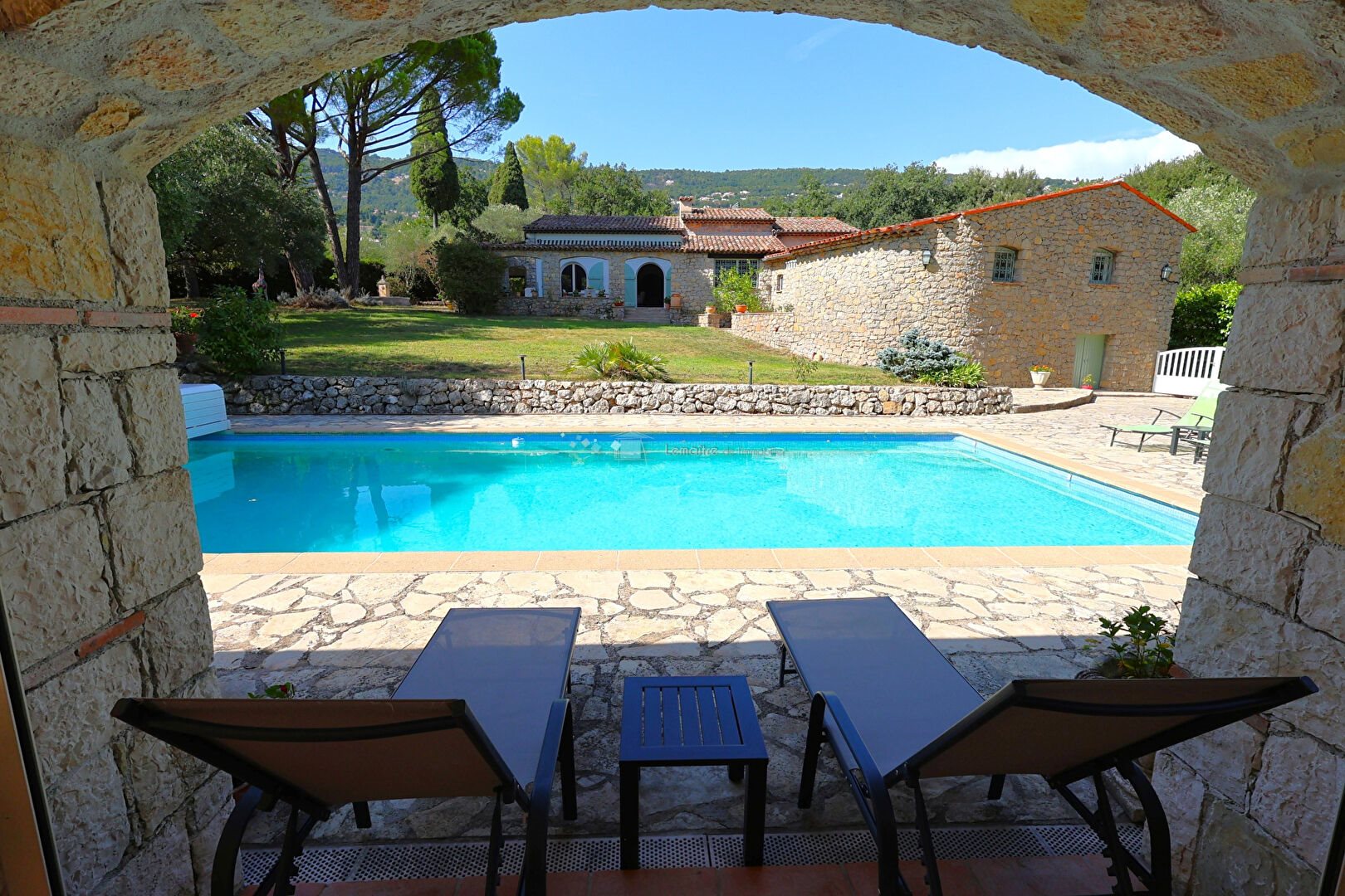 Maison à vendre, 320m², Peymeinade