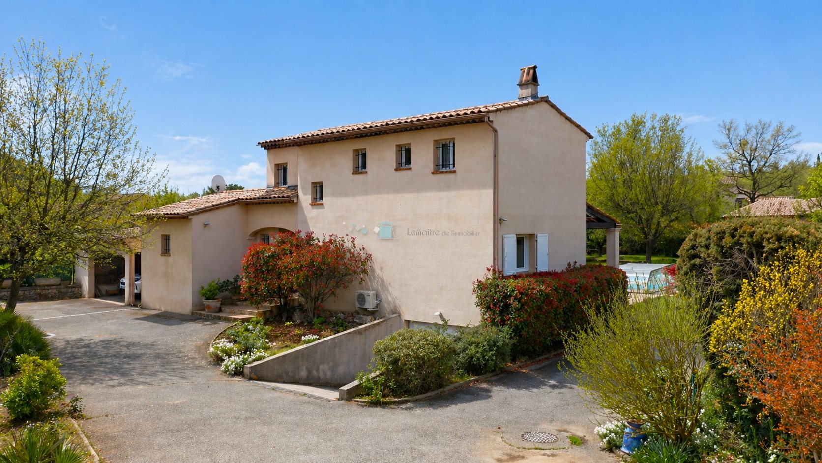 Maison à vendre, 130m², Saint-Cézaire-sur-Siagne