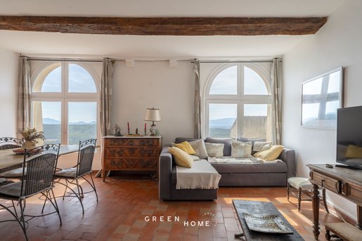 Maison 6 pièces 181 m² · à Seillons-Source-d'Argens · 181 m² · 399 500 €
