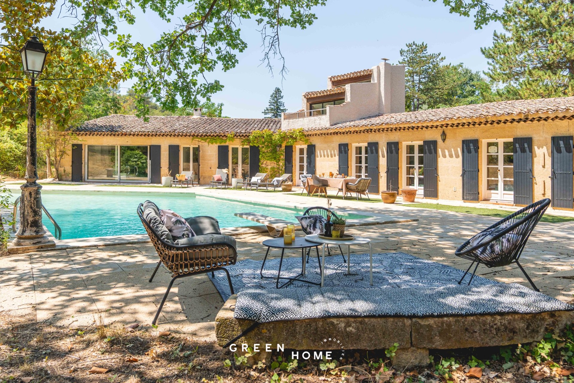 Maison 6 pièces 455 m² · à Aix-en-Provence · 455 m² · 1 750 000 €