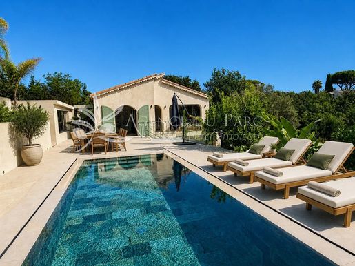 Maison 6 pièces 216 m² · à Antibes · 216 m² · 1 790 000 €