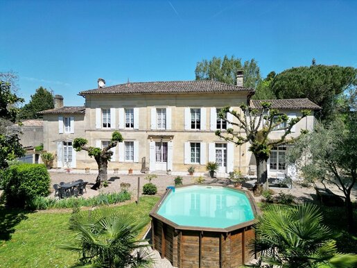 Maison 12 pièces 365 m² · à Saint-Émilion · 365 m² · 575 000 €