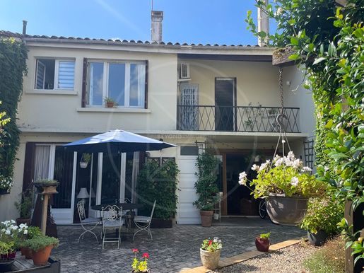Maison 7 pièces 200 m² · à Monségur · 200 m² · 299 000 €