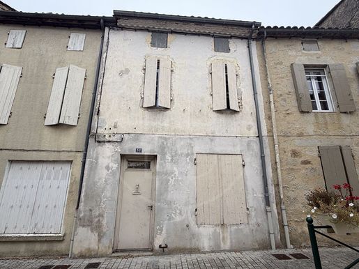 Maison 4 pièces 108 m² · à Monségur · 108 m² · 70 000 €