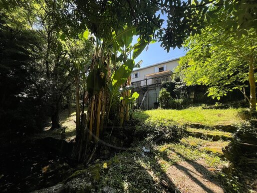 Maison 6 pièces 189 m² · à Sauveterre-de-Guyenne · 189 m² · 200 000 €