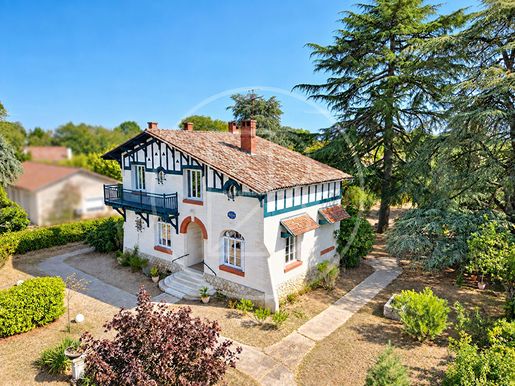 Maison 6 pièces 200 m² · à Libourne · 200 m² · 765 000 €