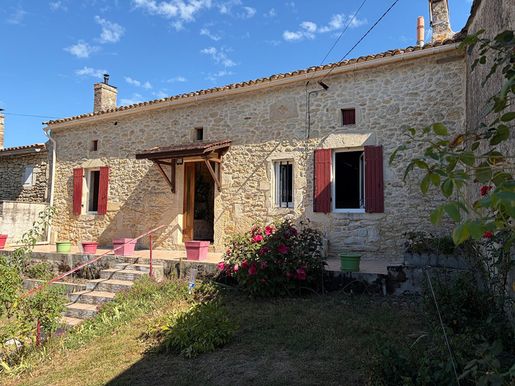 Maison 3 pièces 86 m² · à Pellegrue · 86 m² · 93 000 €