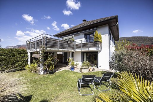 Maison 7 pièces 140 m² · à Brison-Saint-Innocent · 140 m² · 725 000 €