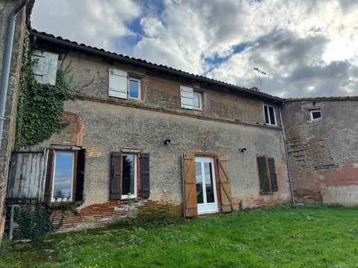 Maison 9 pièces 400 m² · à Montauban · 400 m² · 369 000 €