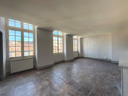 Appartement 3 pièces 87 m² · à Montauban · 87 m² · 149 000 €