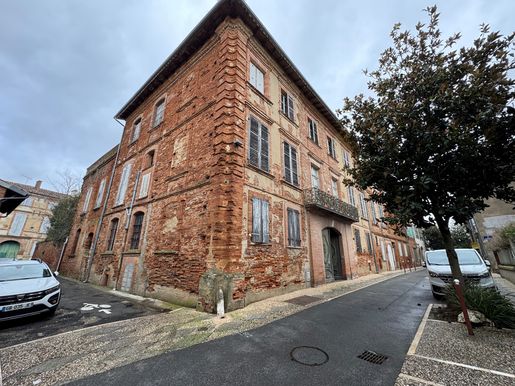 Maison 1186 m² · à Montech · 1 186 m² · 649 900 €