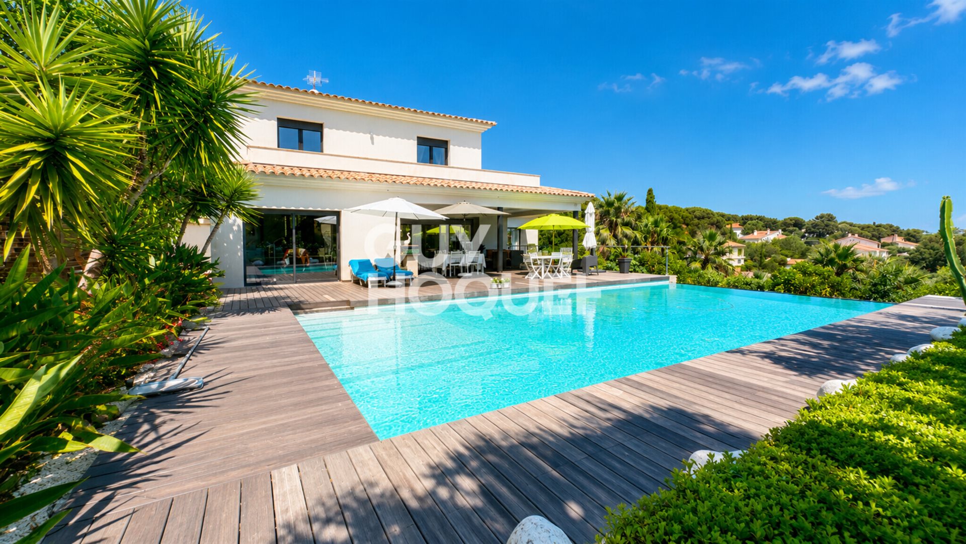 Maison à vendre, 220m², Cavalaire-sur-Mer