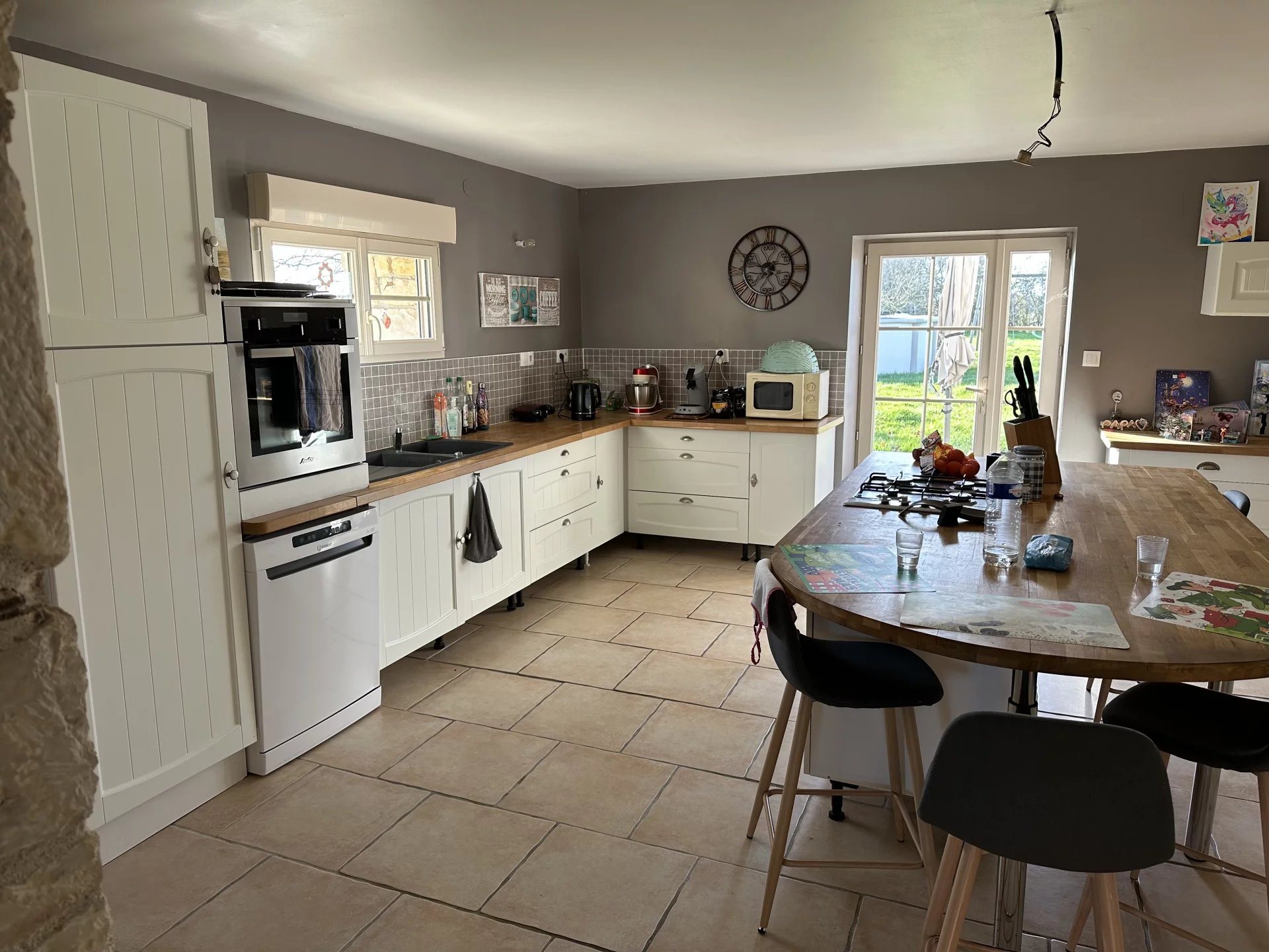 Maison à vendre, 201m², Usson-du-Poitou
