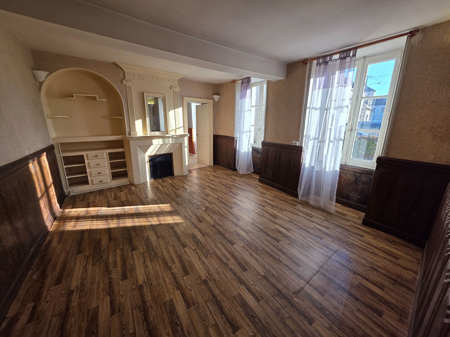 Maison à vendre, 177m², Tournon-Saint-Martin