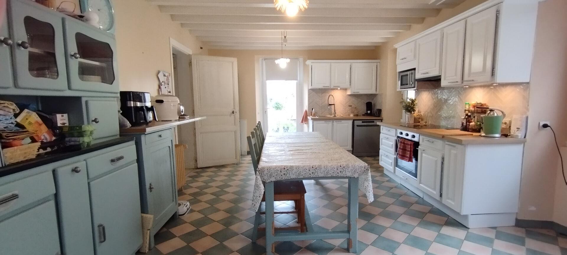 Maison à vendre, 169m², Azay-le-Ferron