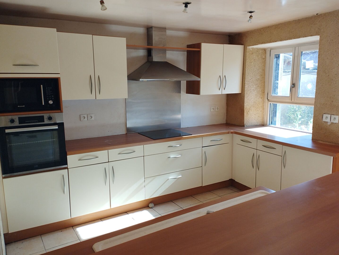 Maison à vendre, 180m², Tournon-Saint-Martin