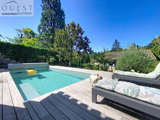 Maison 7 pièces 175 m² · à Charbonnières-les-Bains · 175 m² · 885 000 €