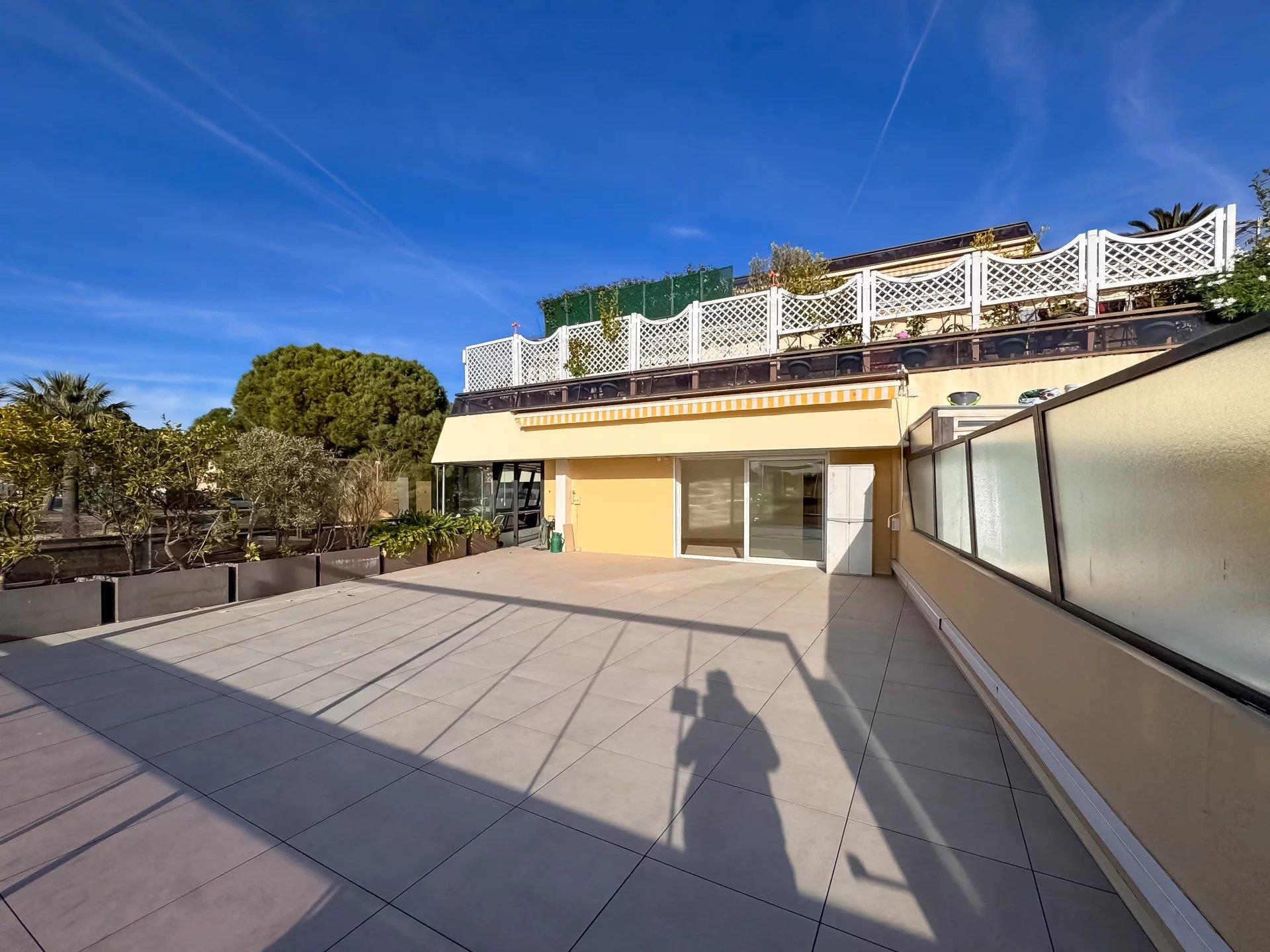 Appartement à vendre, 104m², Saint-Laurent-du-Var