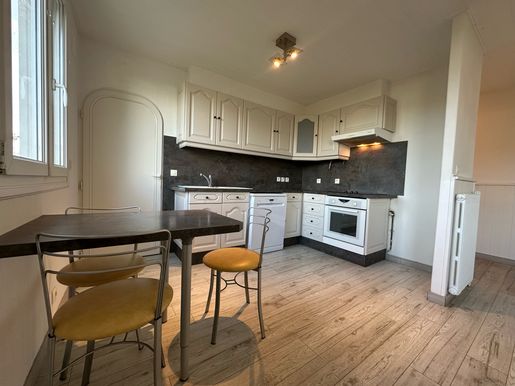 Appartement 4 pièces 73 m² · à Saint-Herblain · 73 m² · 145 000 €
