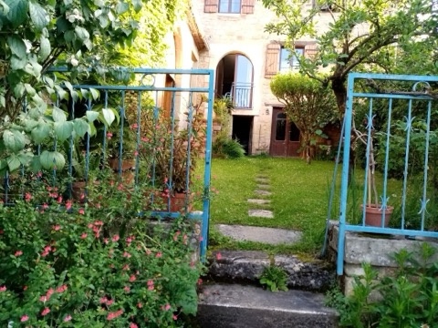 Maison 12 pièces 265 m² · à Monsempron-Libos · 265 m² · 249 000 €