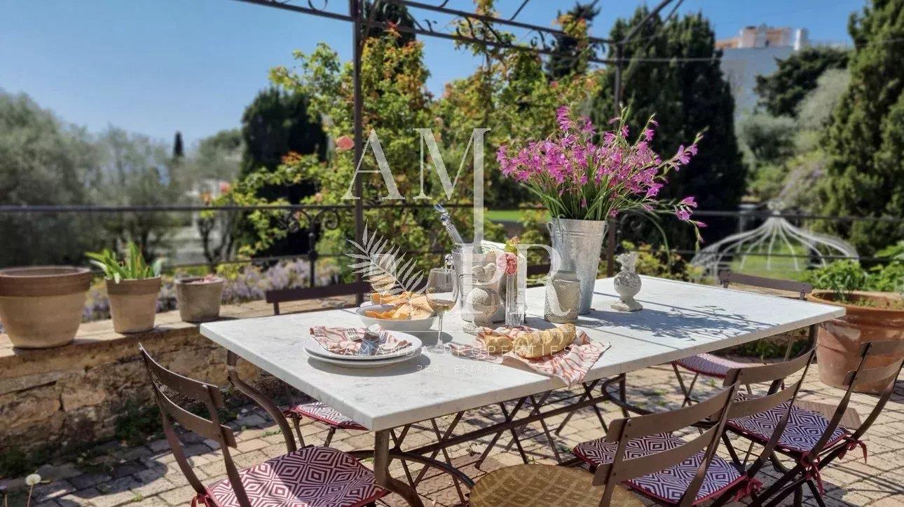 Maison à vendre, 530m², Le Cannet