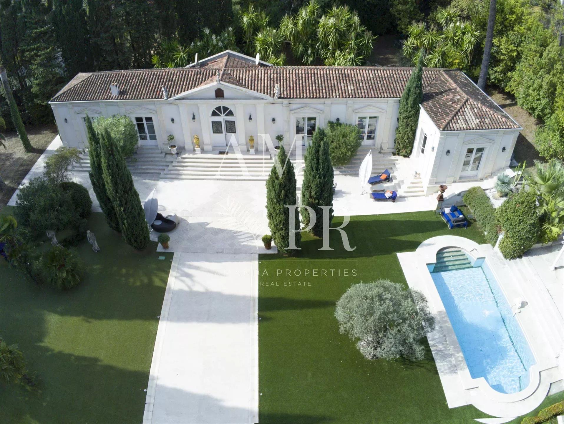 Maison à vendre, 370m², Cannes