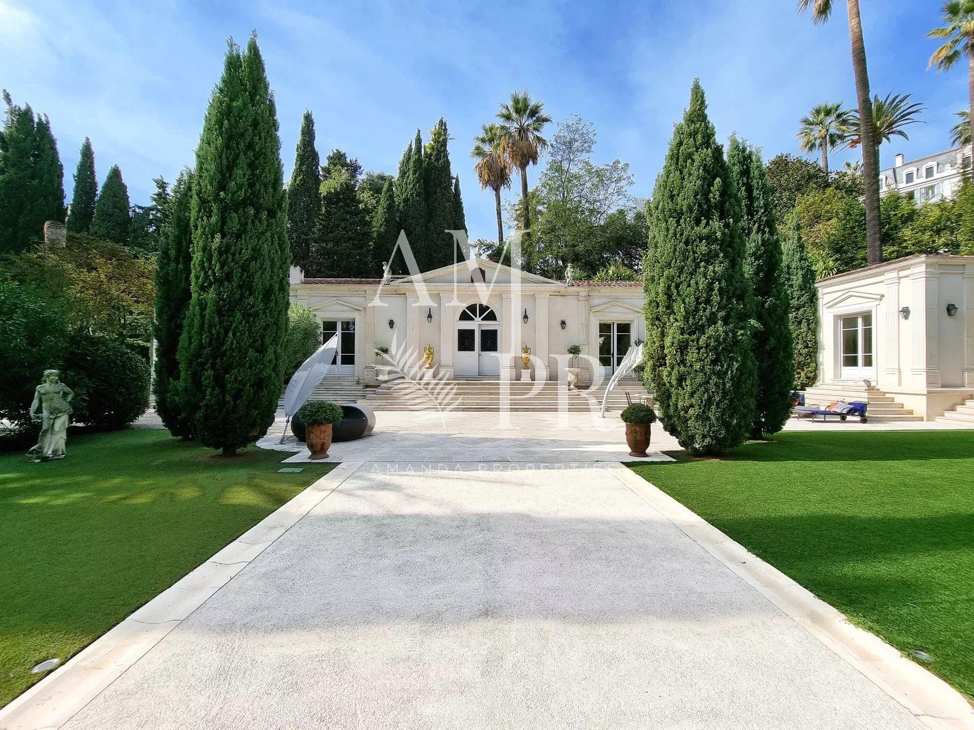 Maison à vendre, 370m², Cannes