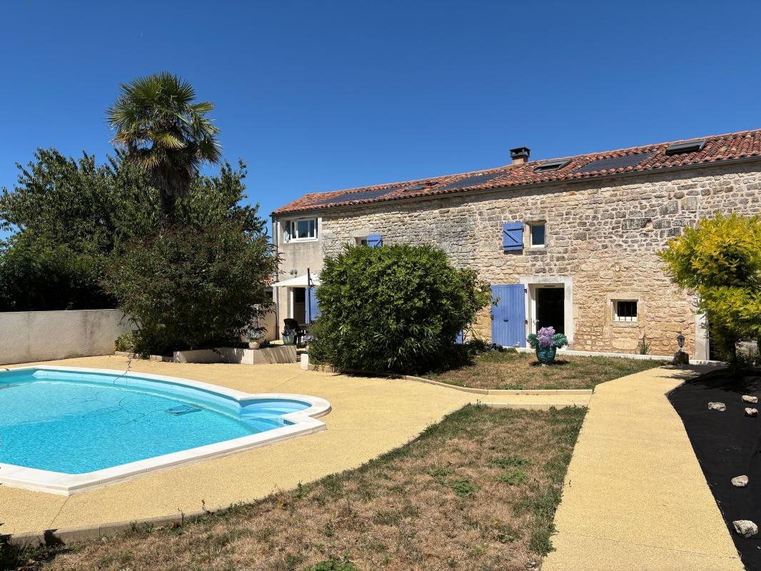 Maison à vendre, 239m², Saint-Agnant