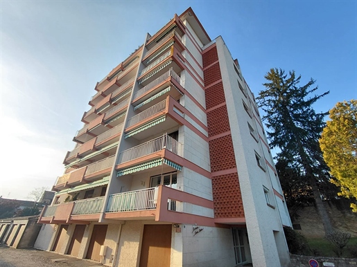 Appartement 3 pièces 74 m² · à Bergerac · 74 m² · 100 000 €