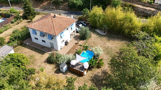 Maison 5 pièces 103 m² · à Mouleydier · 103 m² · 199 000 €
