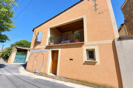 Maison 4 pièces 92 m² · à Saint-Quentin-la-Poterie · 92 m² · 115 000 €