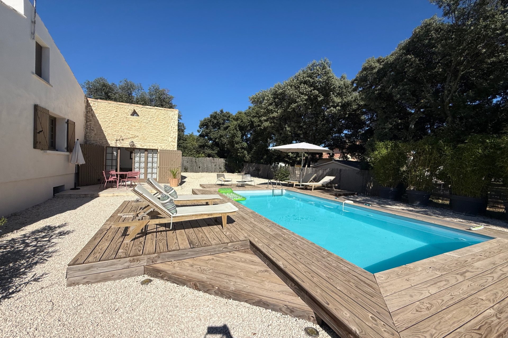 Maison à vendre, 175m², Saint-Siffret