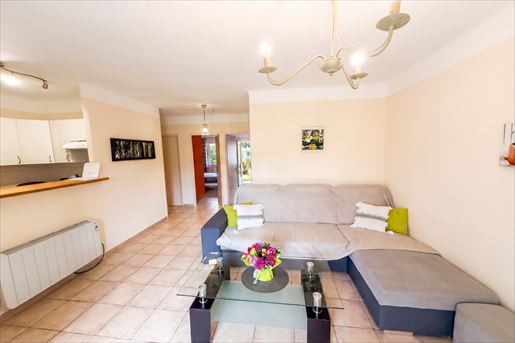 Appartement 3 pièces 51 m² · à Uzès · 51 m² · 197 000 €