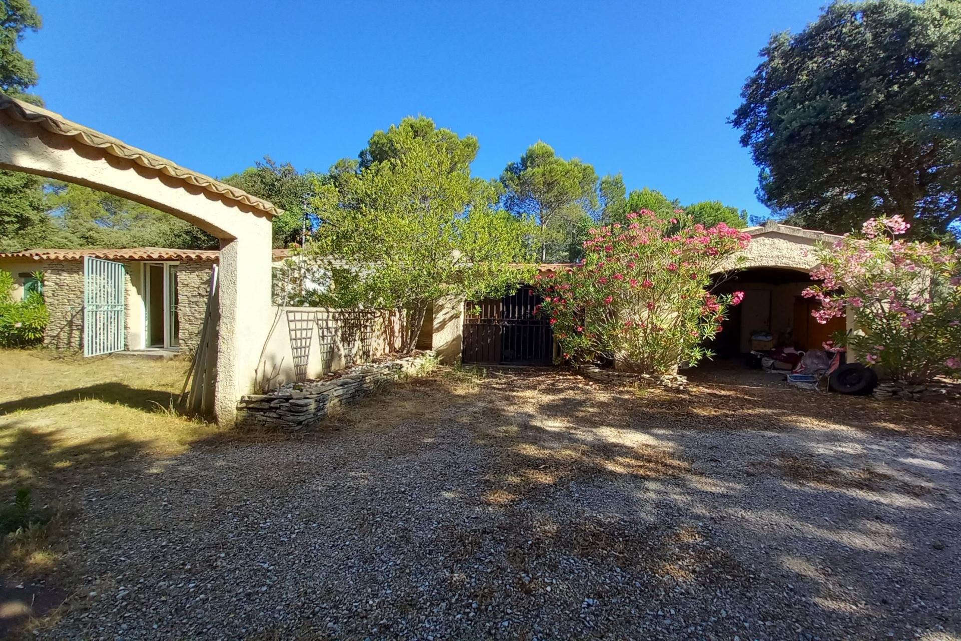 Maison à vendre, 107m², Uzès