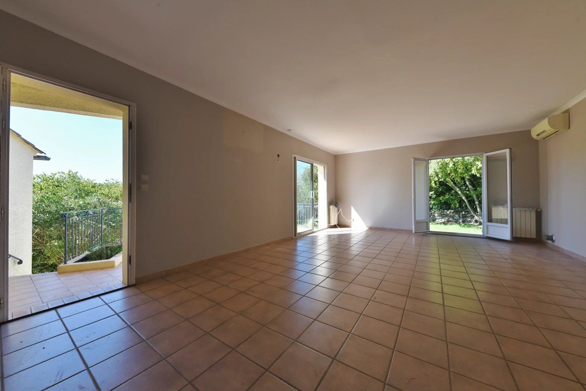 Maison à vendre, 110m², Uzès