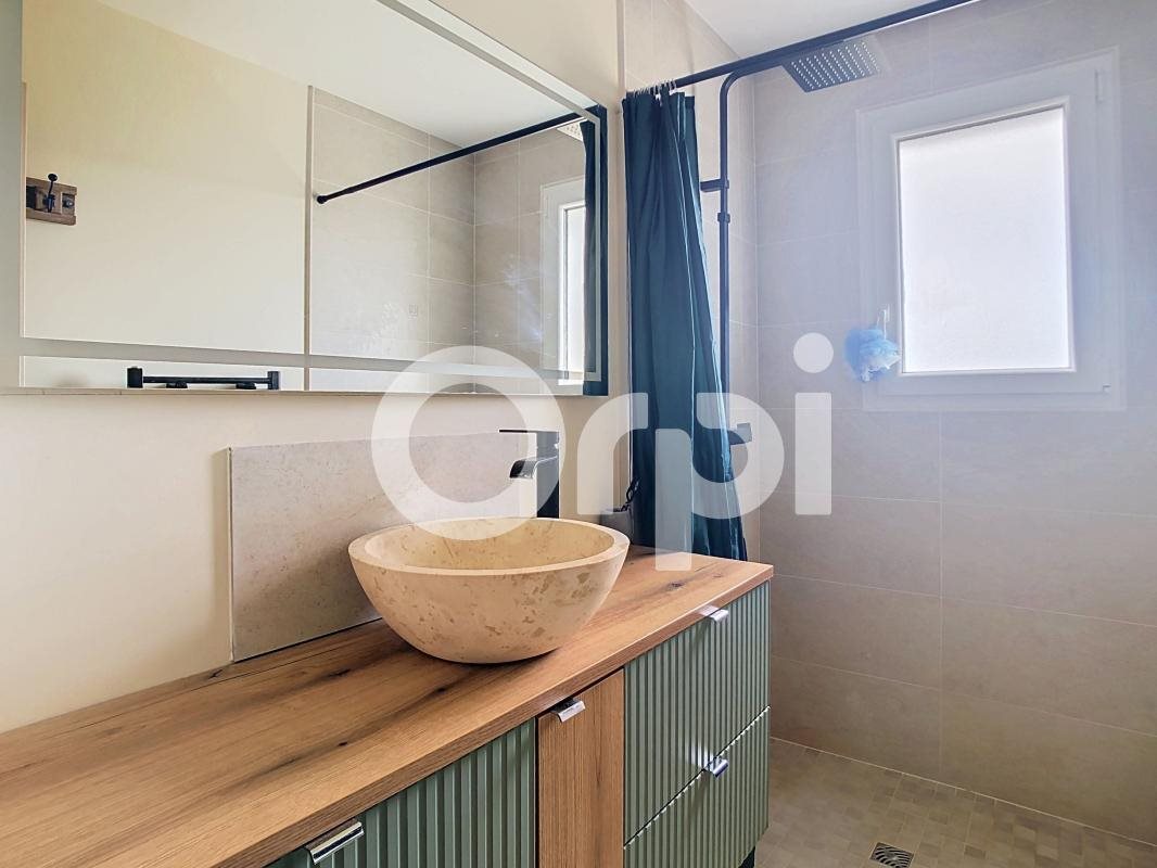 Maison à vendre, 110m², Bassillac et Auberoche