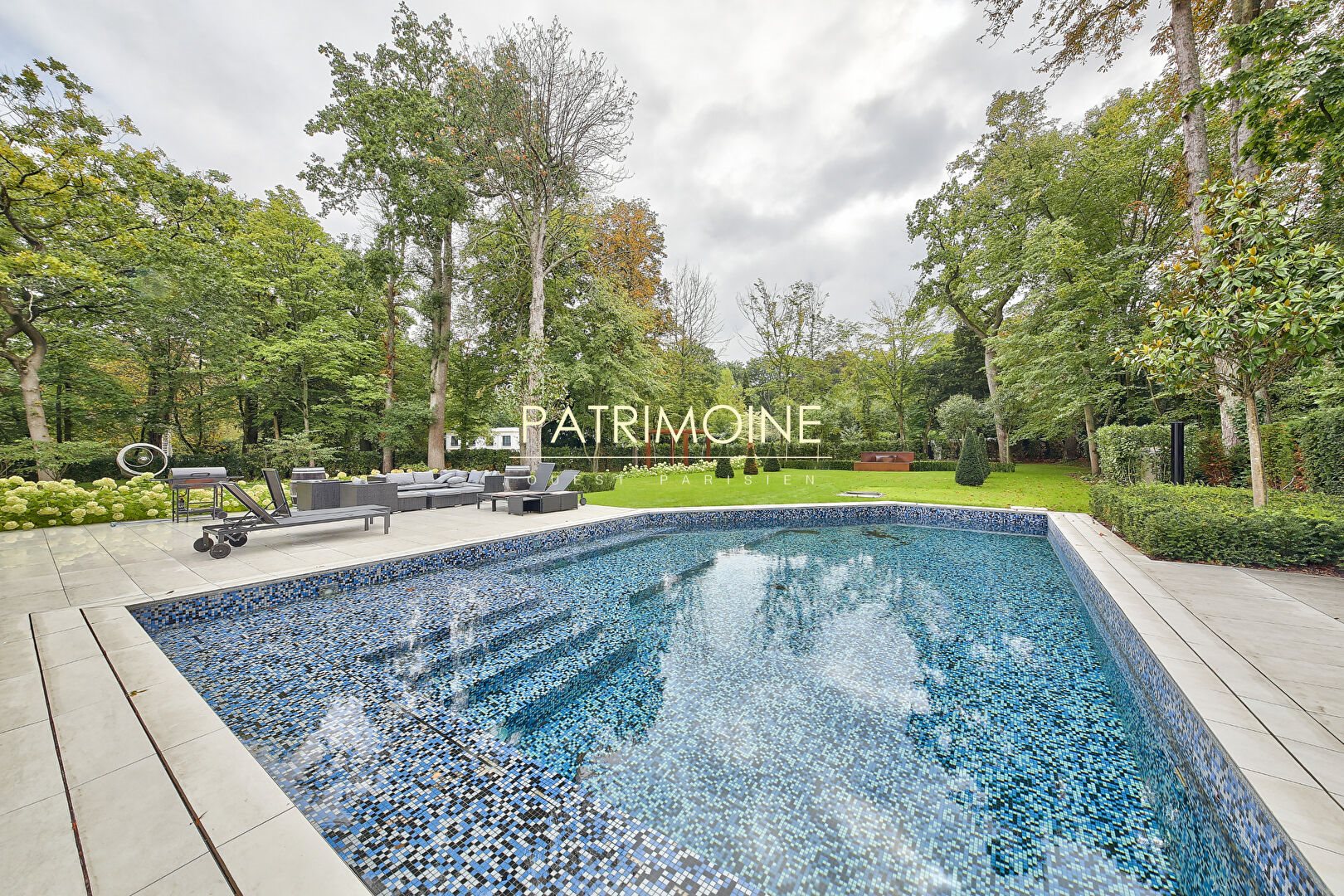 Maison à louer, 750m², Marnes-la-Coquette