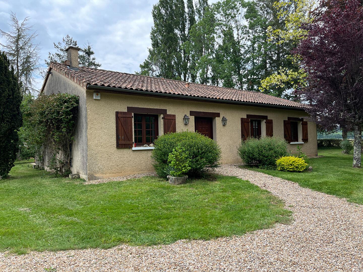 Maison à vendre, 112m², Persac