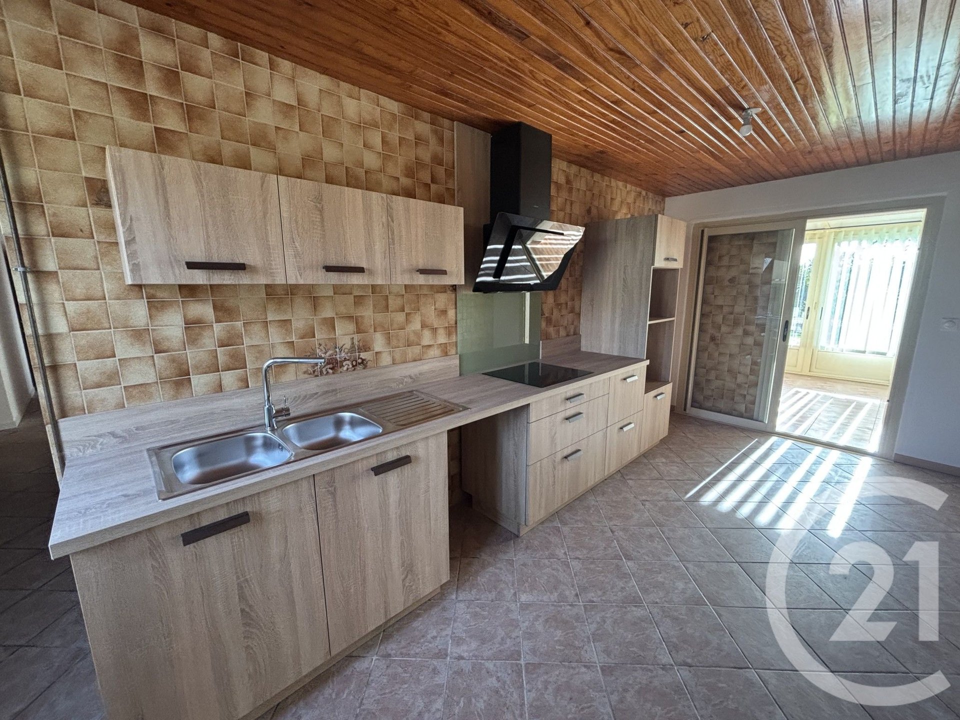 Maison à louer, 116m², Juvigny Val d'Andaine