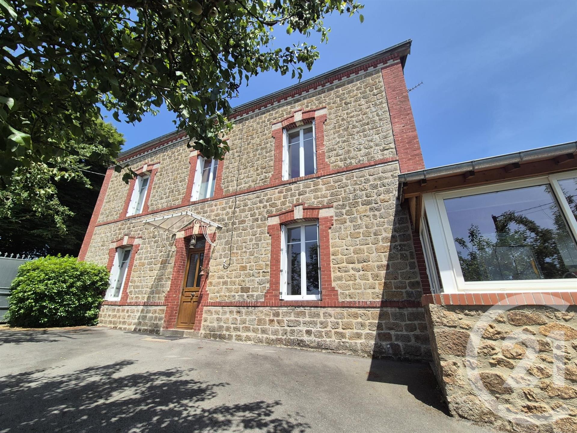 Maison à vendre, 120m², La Ferté-Macé