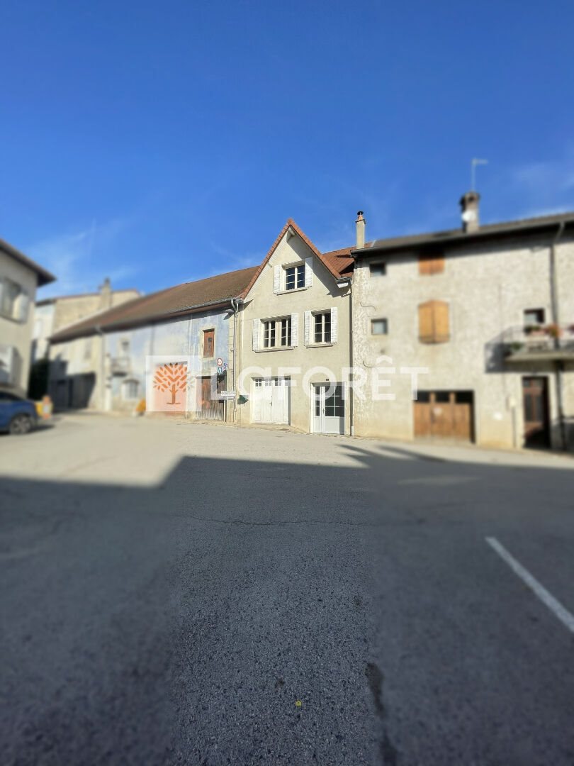 Maison à vendre, 178m², Orgelet