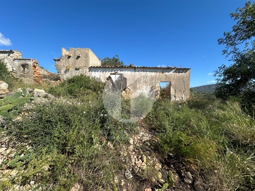 Ruine in ausgezeichneter Lage - Olhão
